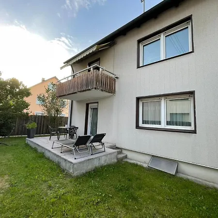 Guntia Apartment Mit Grossem Garten Guenzburg Exterior photo